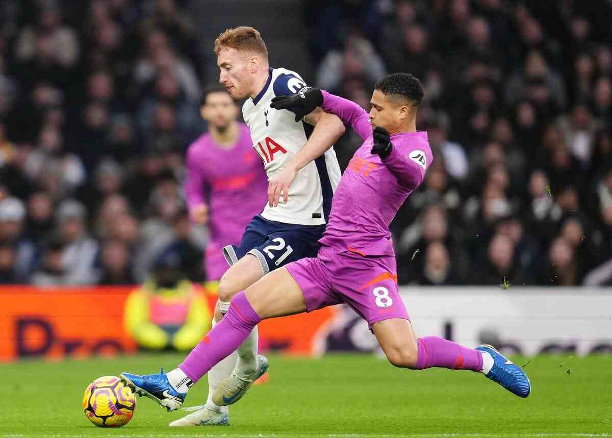 Tottenham vs Wolves ends 2-2